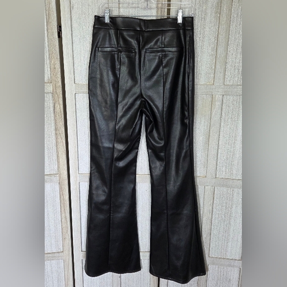 7 For All Mankind Womens Faux Leather High-Rise Pintuck Flare Pants Size M Black - Picture 3 of 12